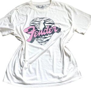 Fender Graphic Tee XL White Black Pink Short Sleeve Tagless Crew Neck 227H